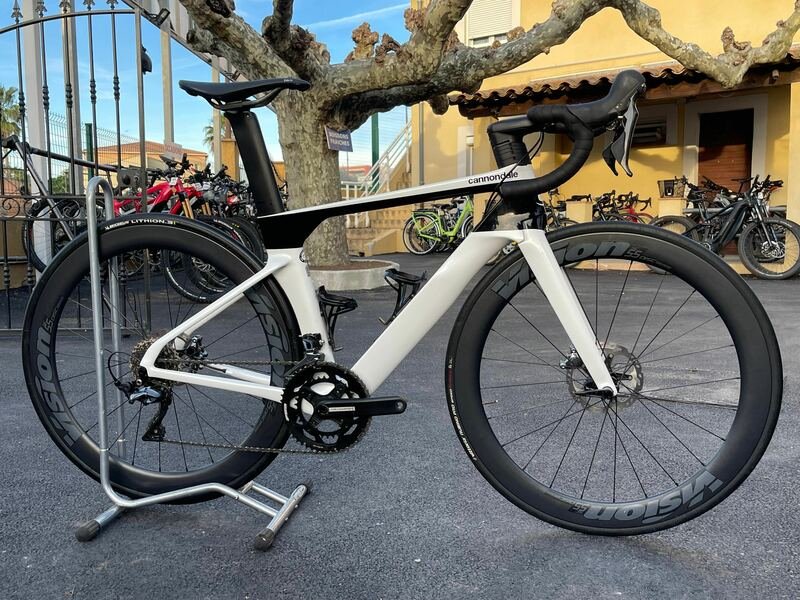 CANNONDALE SYSTEMSIX TAILLE 51 