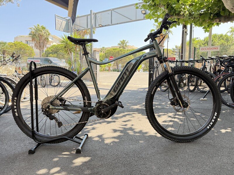 VTT électrique GIANT TALONE Taille XL
