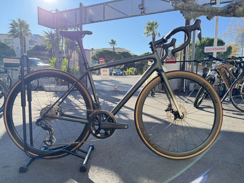 ROUTE SPECIALIZED AETHOS EXPERT Taille M