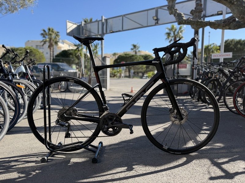 ROUTE BMC ROAD MACHINE Taille 56