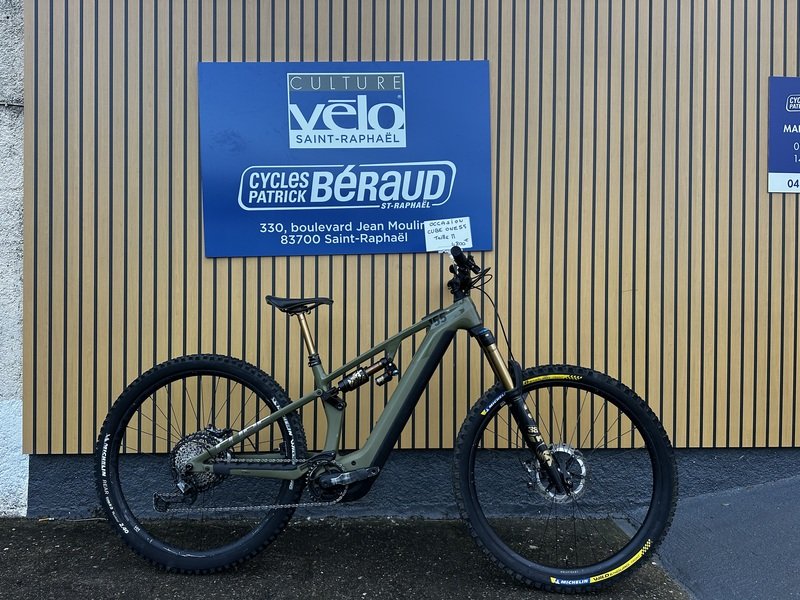 CUBE STREREO HYBRID ONE 55 TM 